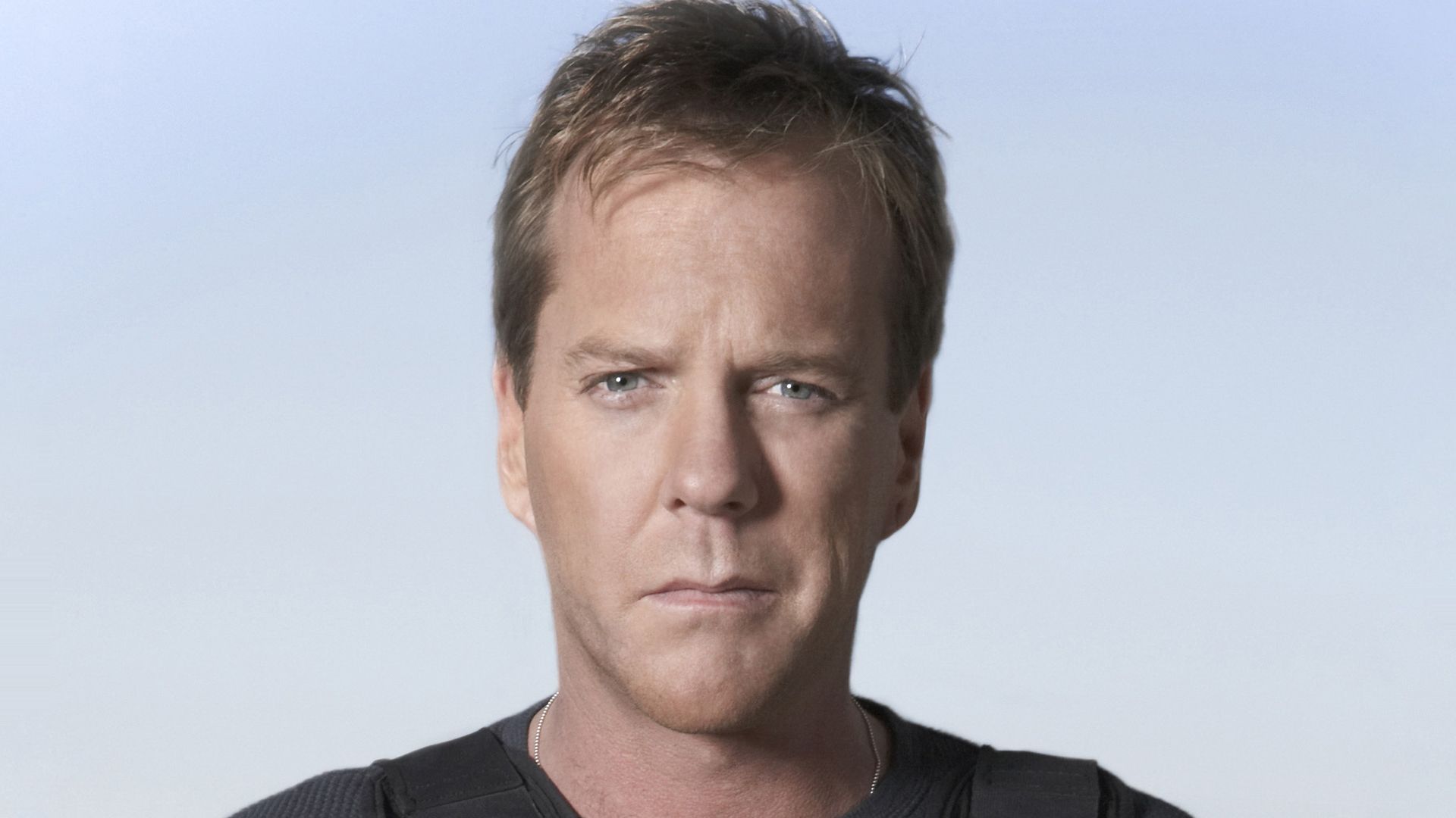 Alec Poe - Keifer Sutherland